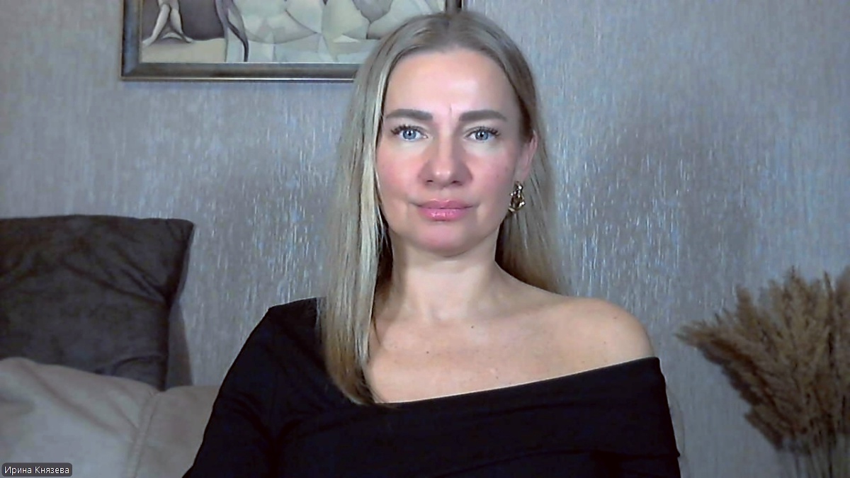 На фото автор Дзен-канала, Ирина Князева, карьерный консультант №1 по мнению ведущего отраслевого сервиса HRTIME