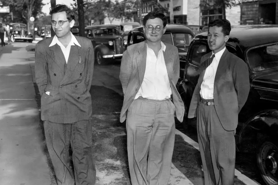 Математик Пол Эрдеш (слева) / New York Daily News Archive/NY Daily News via Getty Images