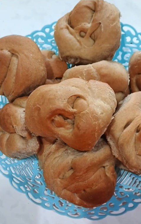 Домашние булочки с корицей из личного архива