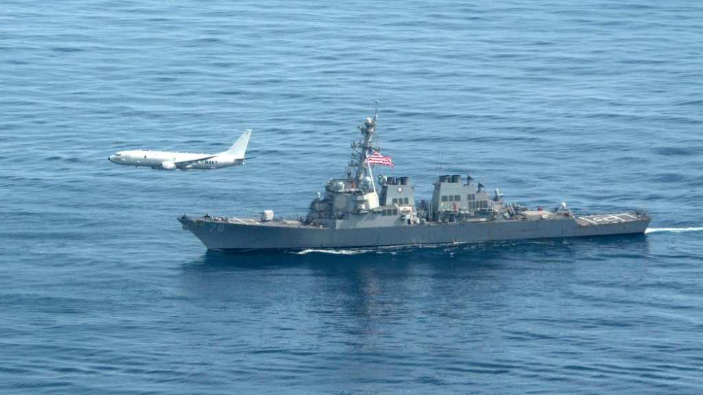    twitter.com/USNavy