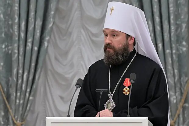 Митрополит Иларион вернулся после службы с Патриархом Кириллом