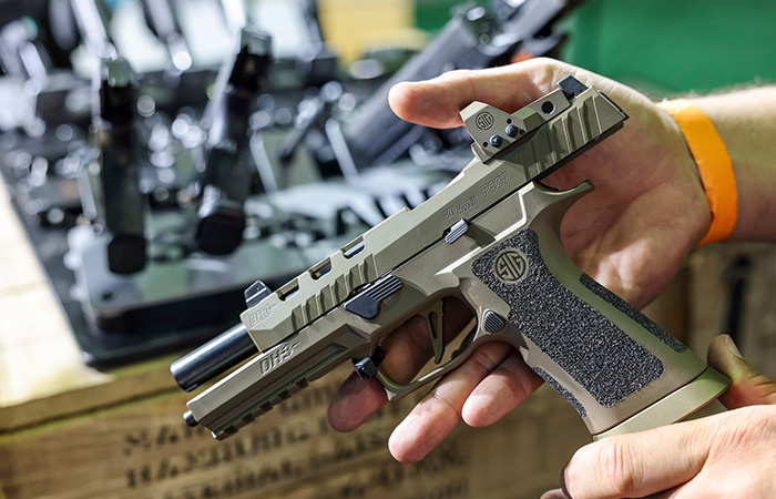 Sig Sauer P320./ Фото: thetrace.org