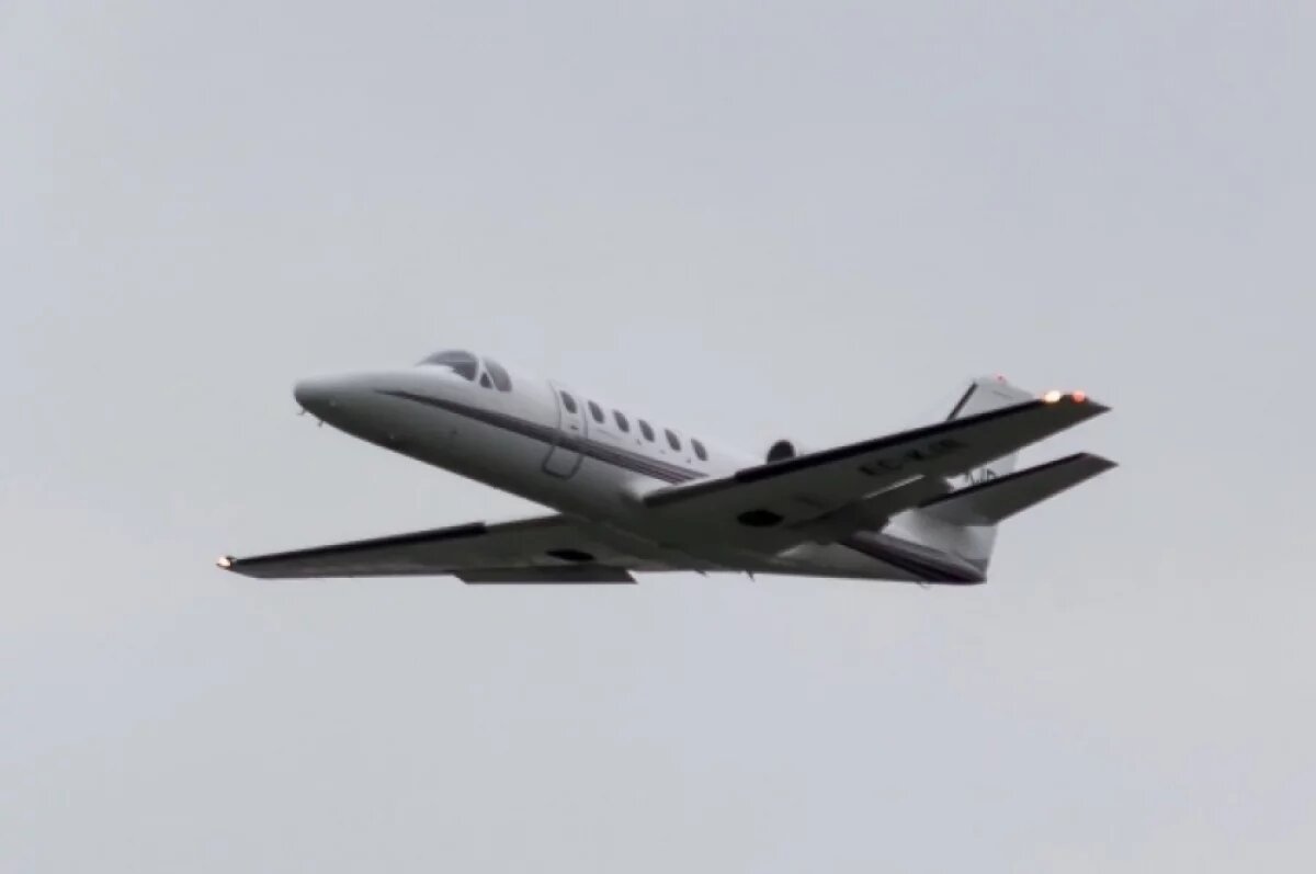    С авиабазы в польском Жешуве вылетел санитарный самолет Cessna 550B Citation Bravo из Инсбрука.