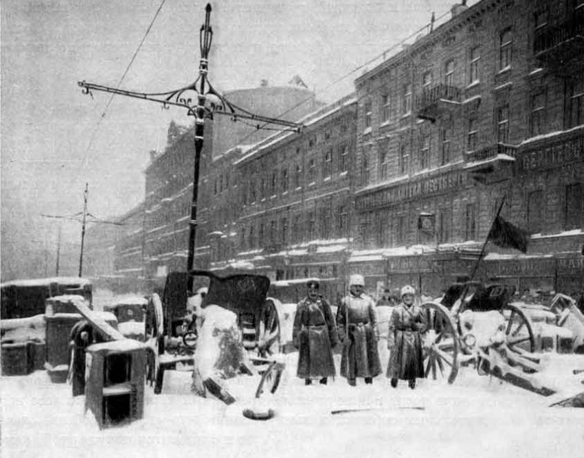 Зима 1918 года была суровой не только из-за морозов, но и из-за накала политических страстей.