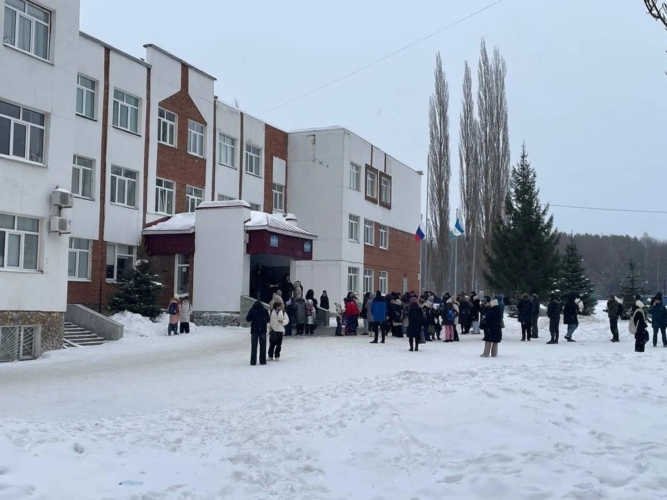    Подросток планировал нападение неделю и вел канал с почти 30 подписчиками. Ильдар АХМАДЕЕВ