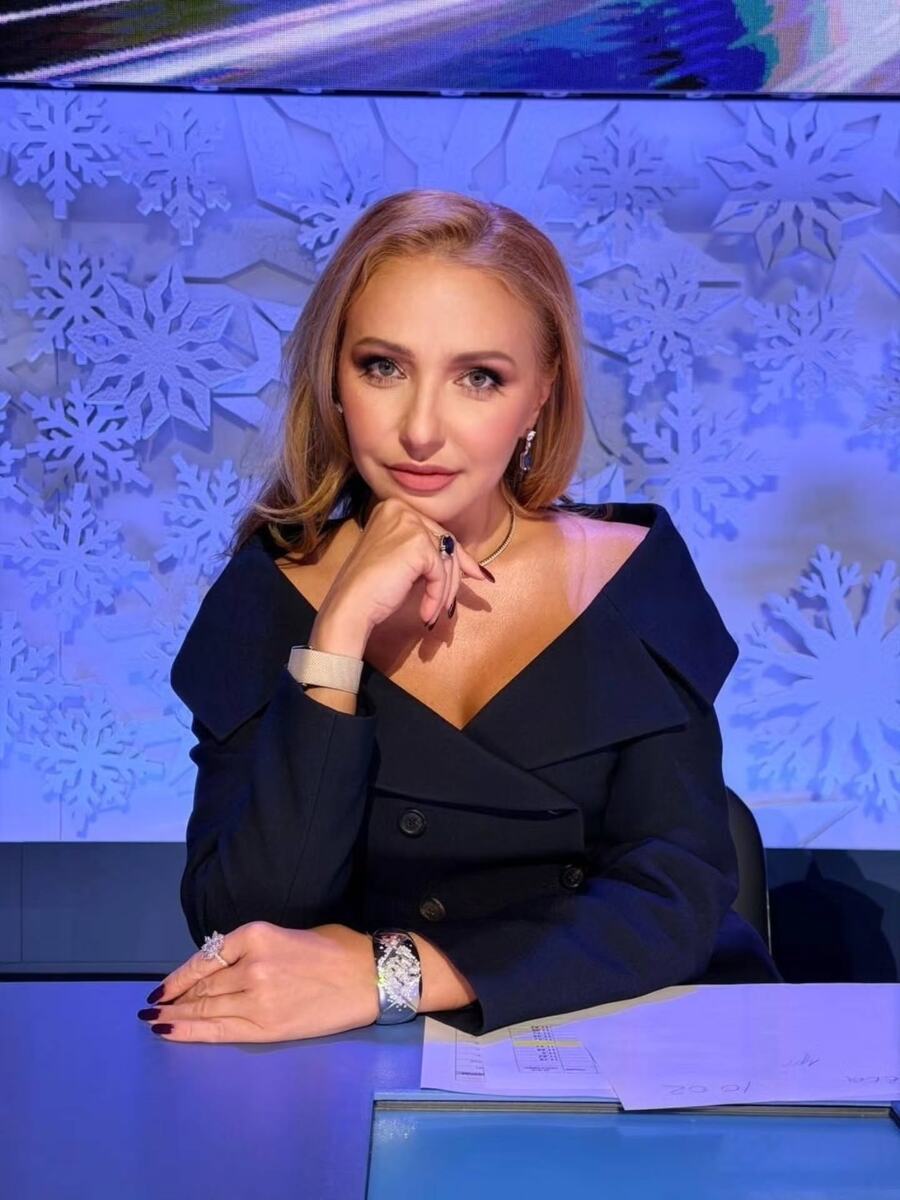    Татьяна Навка одержала победу над хоккеистомСоцсети Татьяны Навки