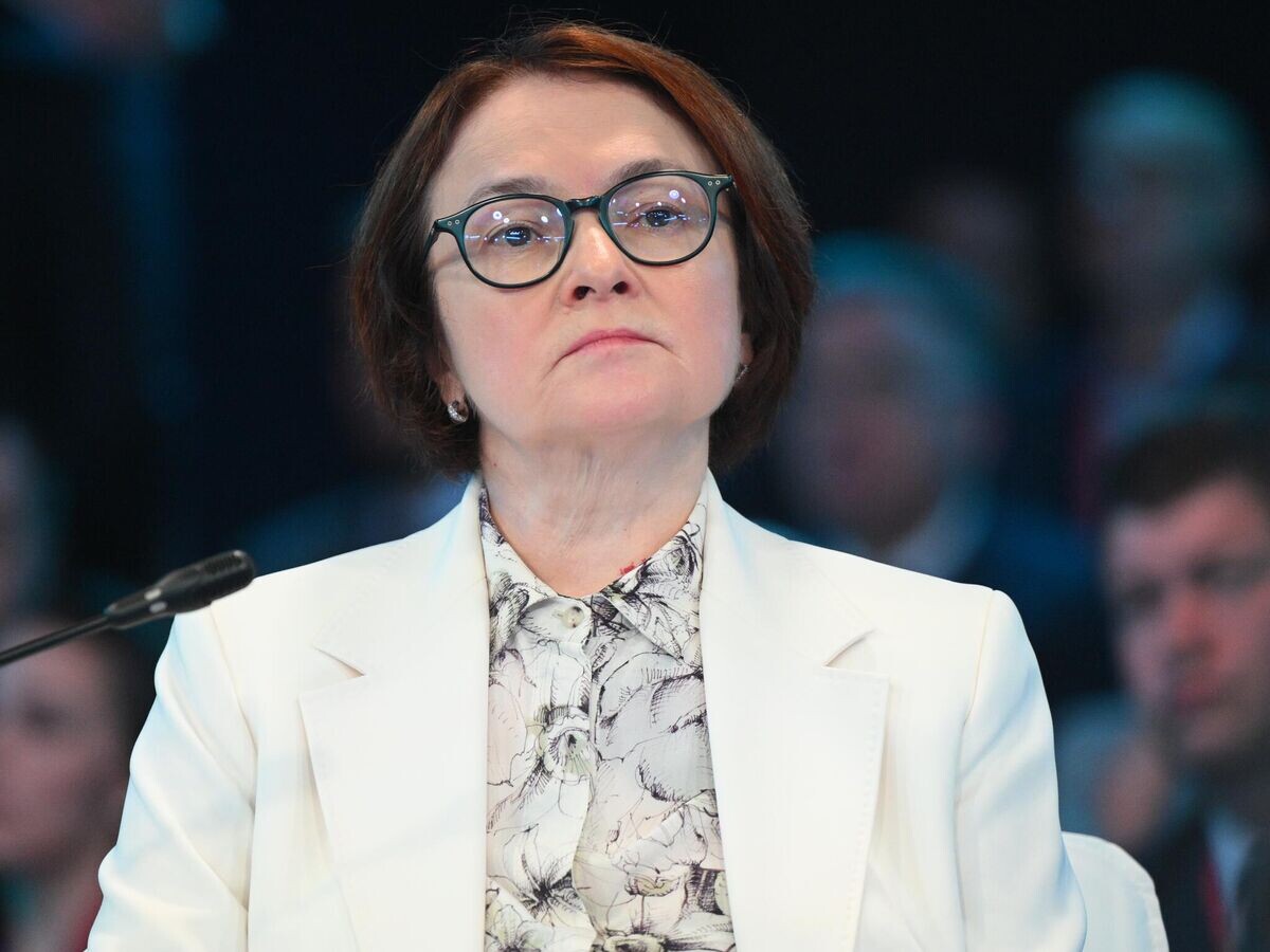    Глава Банка России Эльвира Набиуллина на ПМЭФ-2025 | © РИА Новости / Александр Кряжев