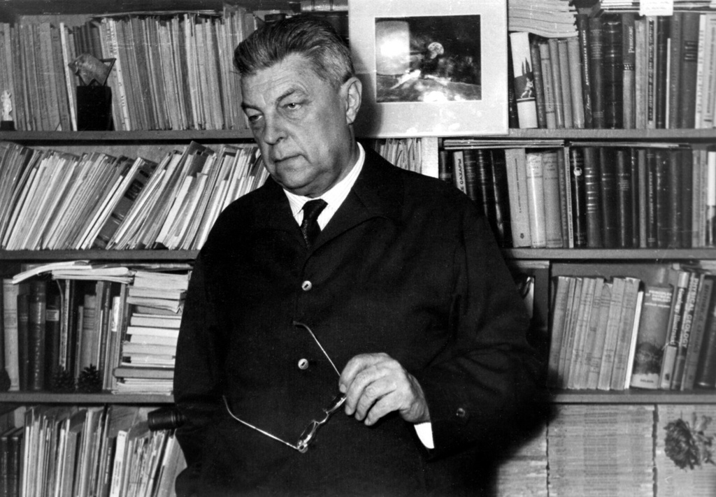 Палеонтолог, писатель Иван Антонович Ефремов