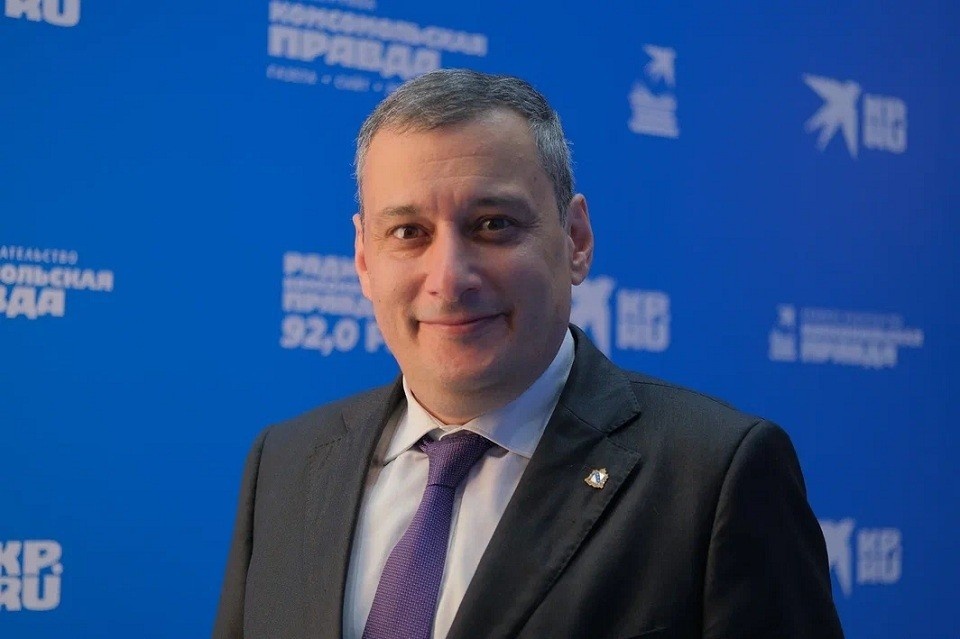    Хинштейн рассказал о самочувствии после автомобильной аварии: «Хожу с палкой» Алексей ПОСНИКОВ