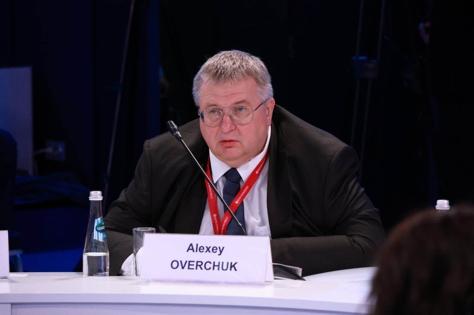    Оверчук: Армении нужно в короткие сроки провести референдум по ЕАЭС Вероника ОВСЯННИКОВА