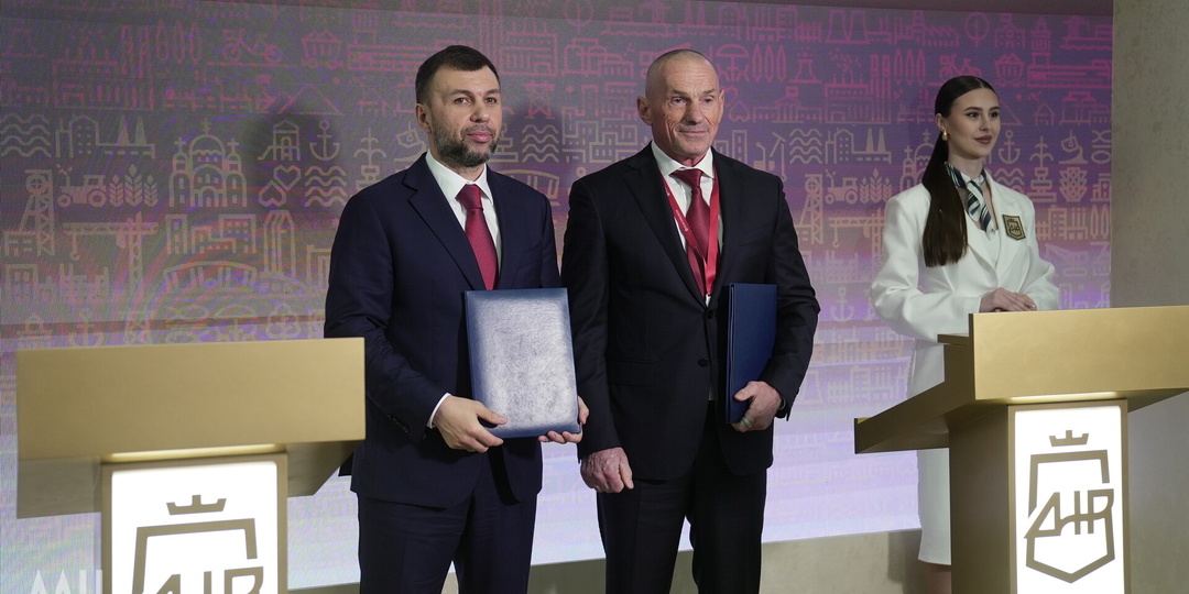 ДНР на ПМЭФ договорилась о строительстве 100 тыс. кв. м. жилья в Донецке