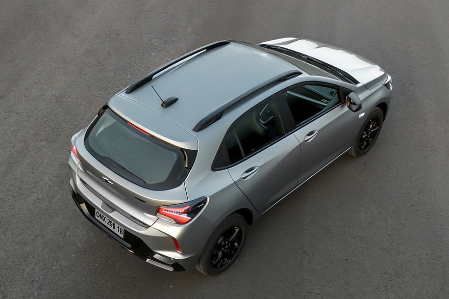    Chevrolet Onix Activ