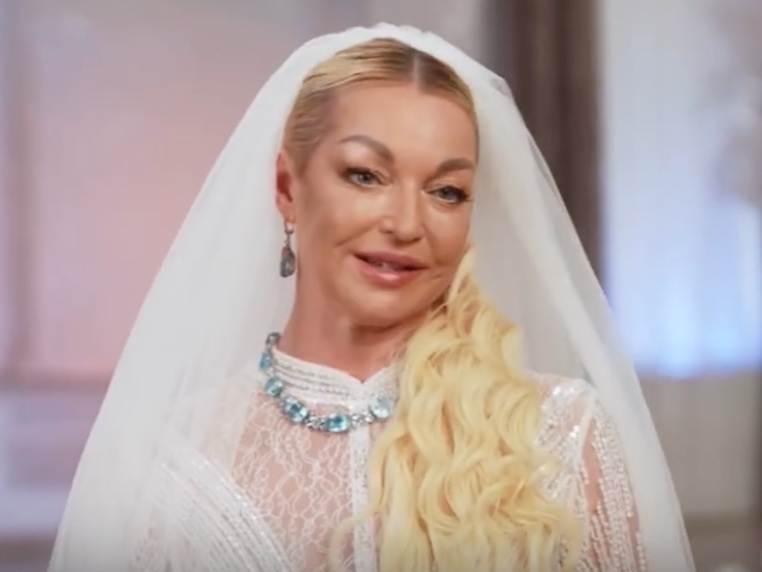 Анастасия Волочкова. Фото: кадр из трейлера нового сезона реалити-шоу «Свадьба вслепую», «Пятница!»