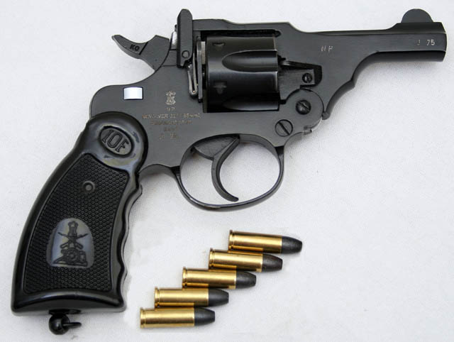 IOF .32 Revolver, разновидность. (Фото - общественное достояние)
