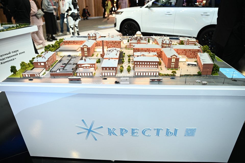    У "Крестов" появились первые резиденты - крупный отель. Алексей БУЛАТОВ
