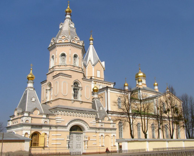 Свято-Троицкий Корецкий монастырь  https://monasterium.ru/publikatsii/intervyu/koretskiy-monastyr-obitel-vernykh/