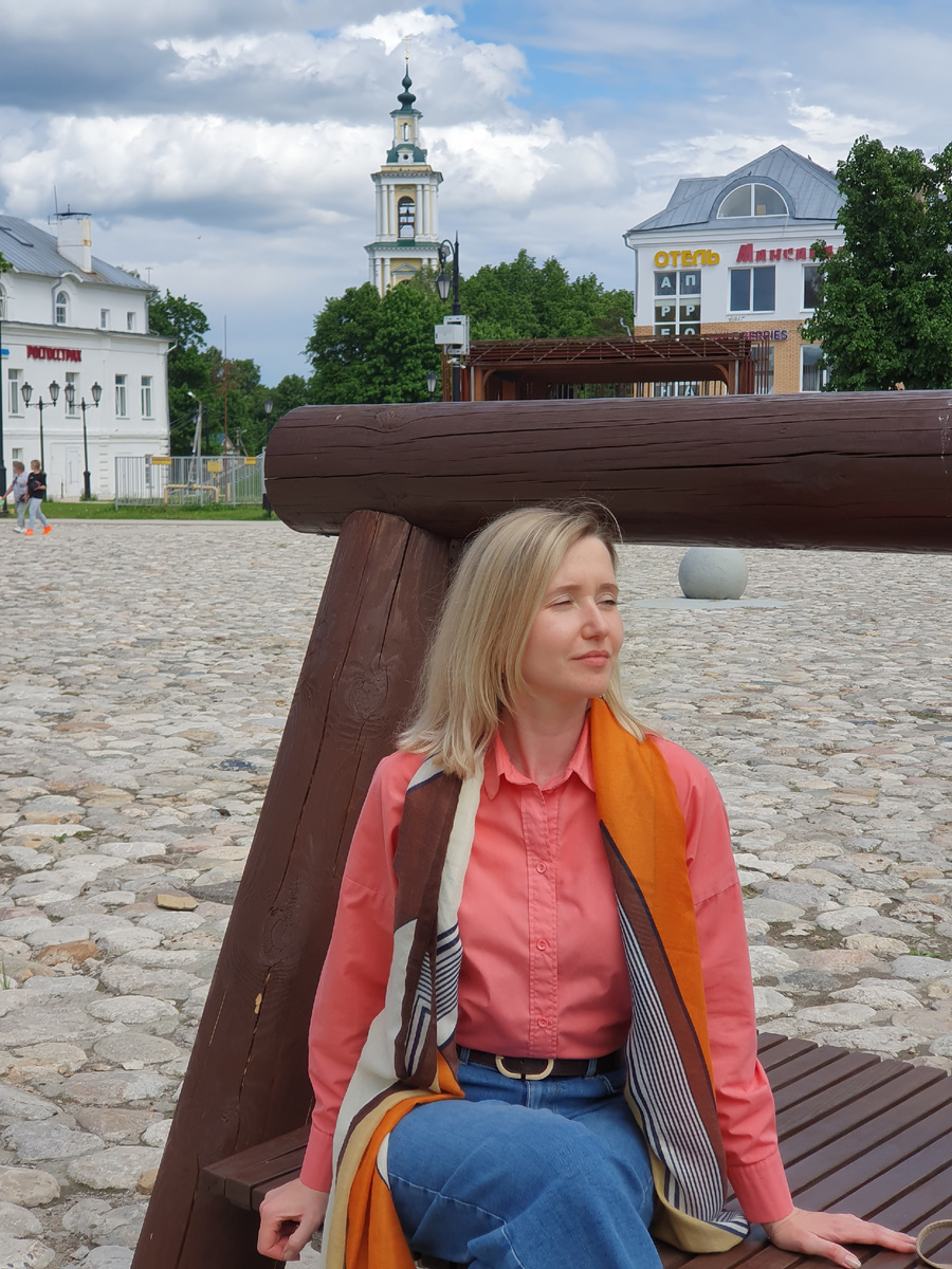Это я на площади торговых рядов