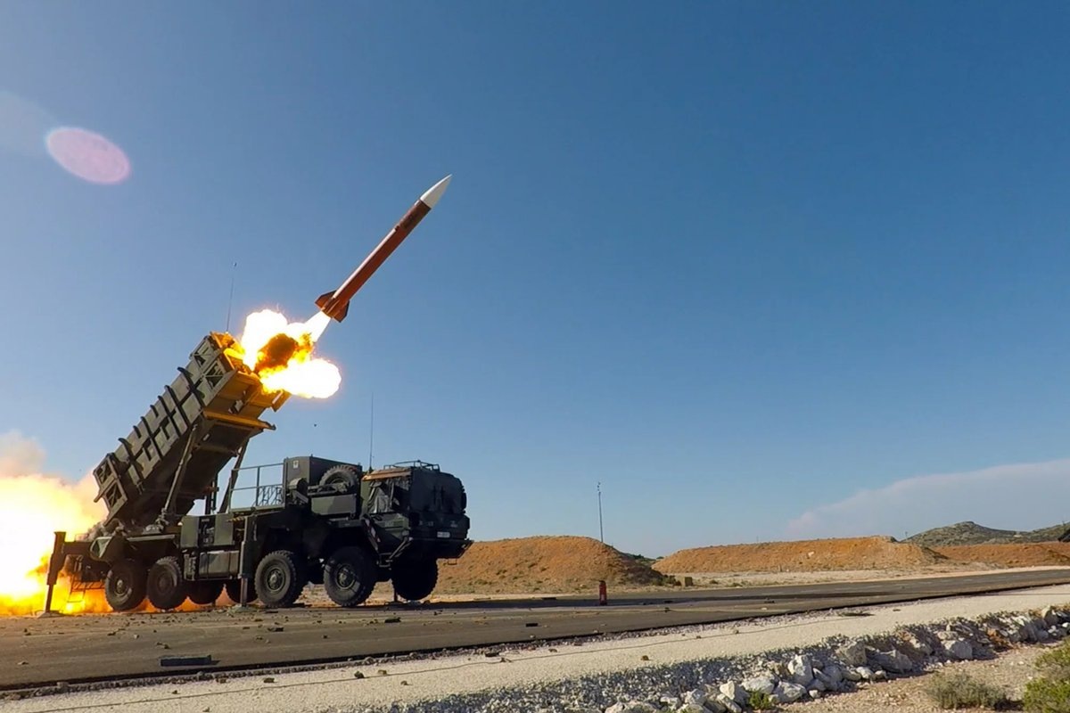     Tomahawk не окажутся в ФРГ, поскольку это может послужить эскалацией, считает издание Politico