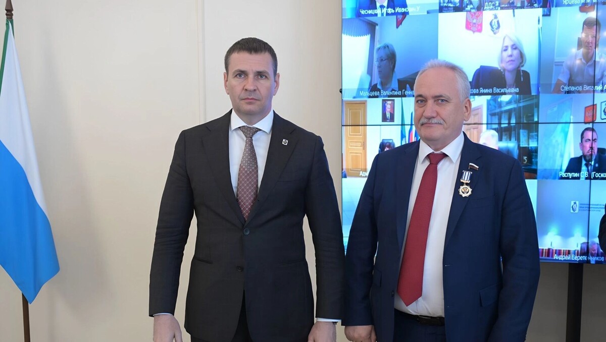    Дмитрий Демешин и Павел Симигин   Пресс-служба губернатора и правительства Хабаровского края