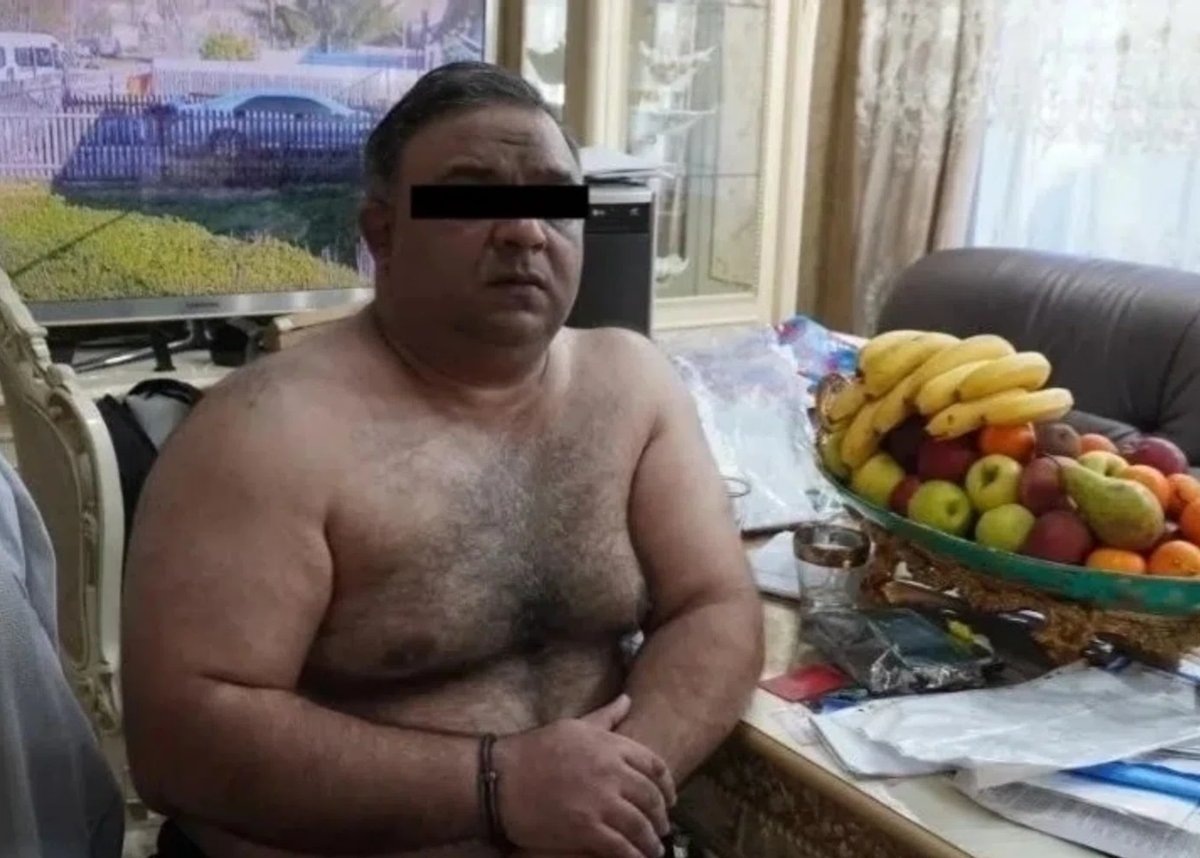   Главарь банды при задержании пытался инсценировать самоубийство
