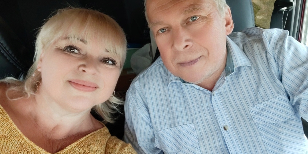 СЪЕЗДИЛА К РОДИТЕЛЯМ