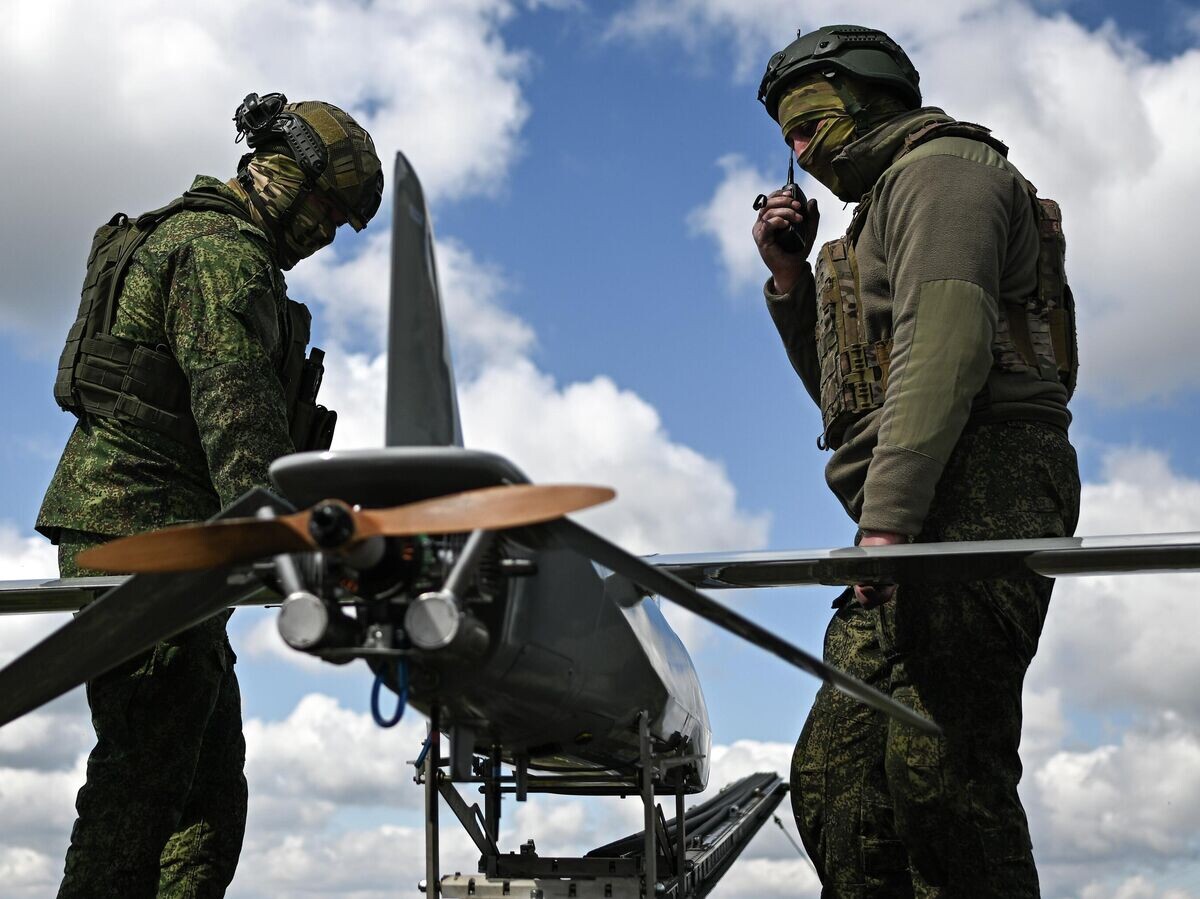    Российские военнослужащие | © РИА Новости / Сергей Бобылев