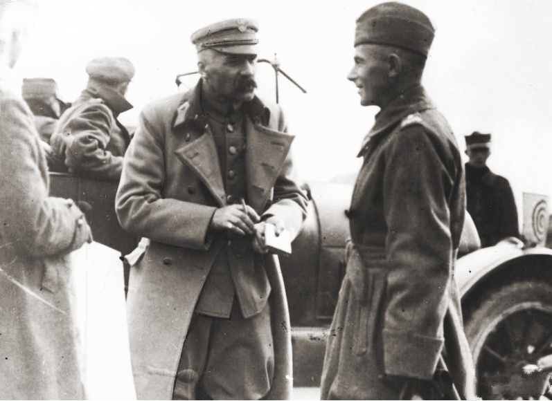 Юзеф Пилсудский и Рыдз-Смиглы во время Советско-польской войны. 1920 год.