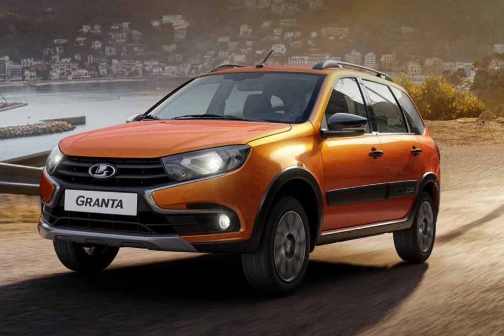    Lada Granta. / Фото: Пресс-служба АвтоВАЗа