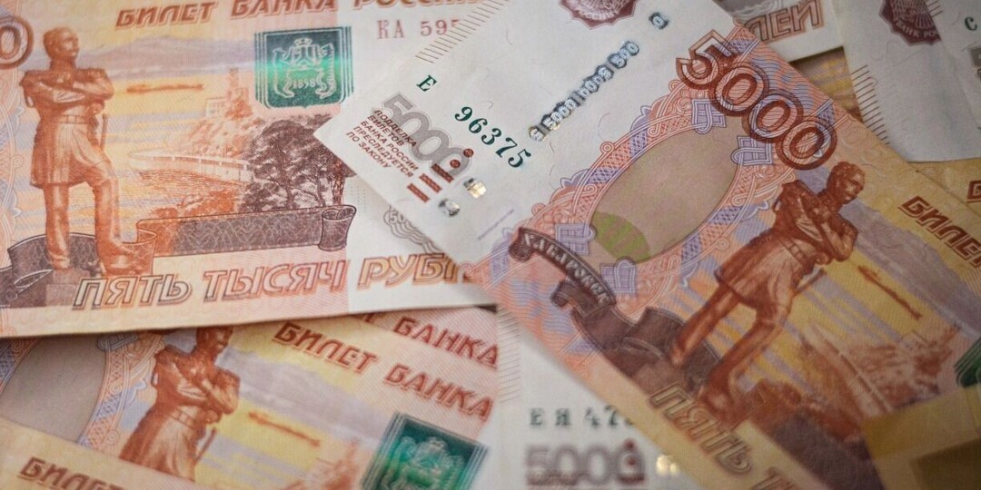 Названы самые востребованные профессии в Красноярском крае. Сколько им платят?