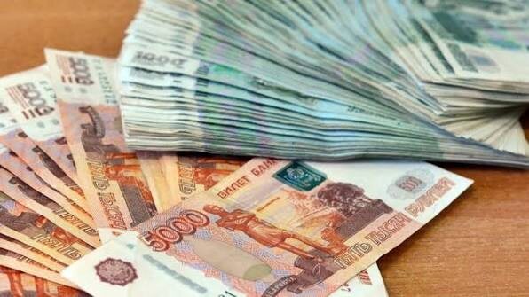 Что полагается в июне пенсионерам, чья пенсия ниже 25000 рублей