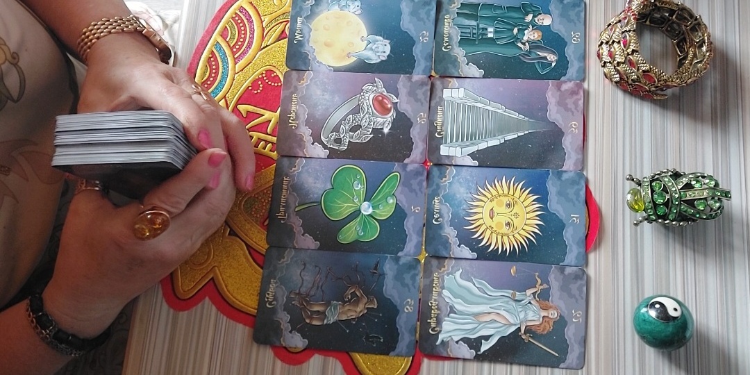 🥰 ⚖️ 🪃 😪 Человек живет в мире любви, или считает, что мир не справедлив к нему?