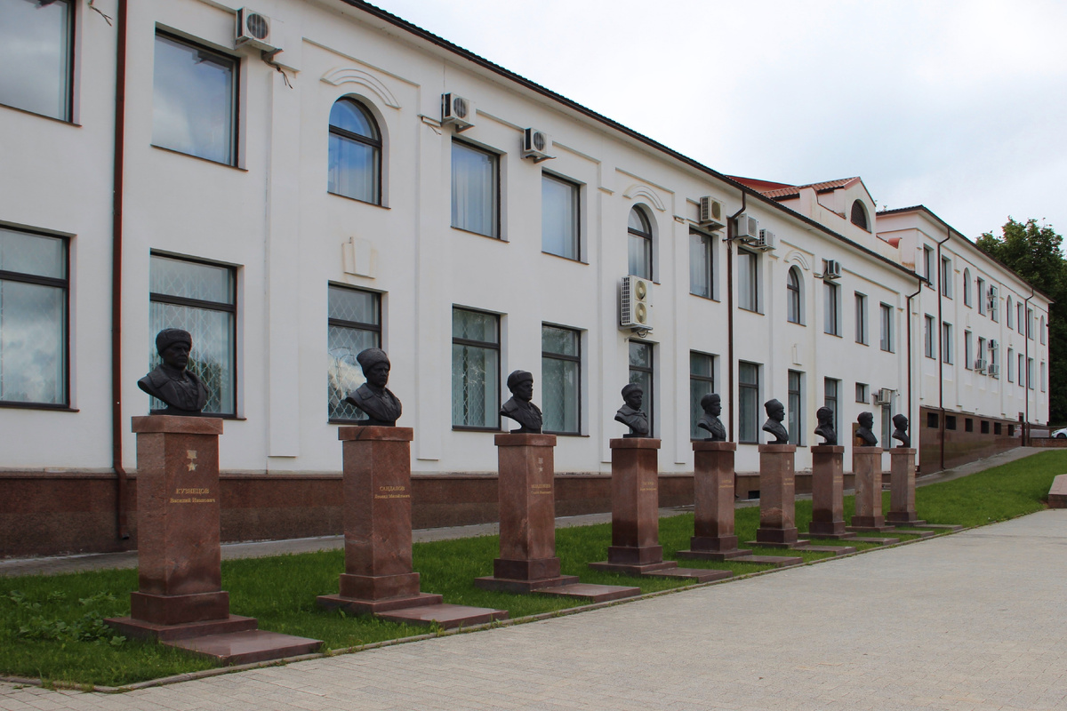 Аллея Героев в Волоколамске. Фото из личного архива автора.