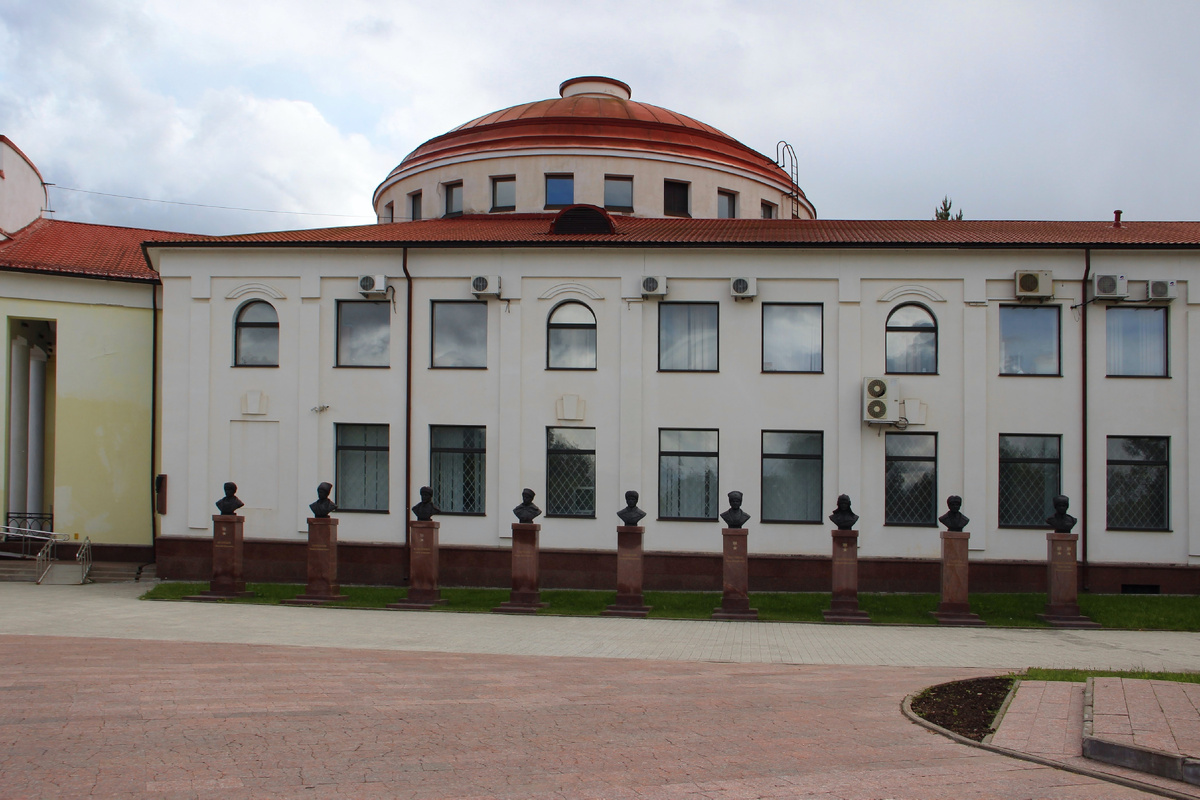 Аллея Героев в Волоколамске. Фото из личного архива автора.