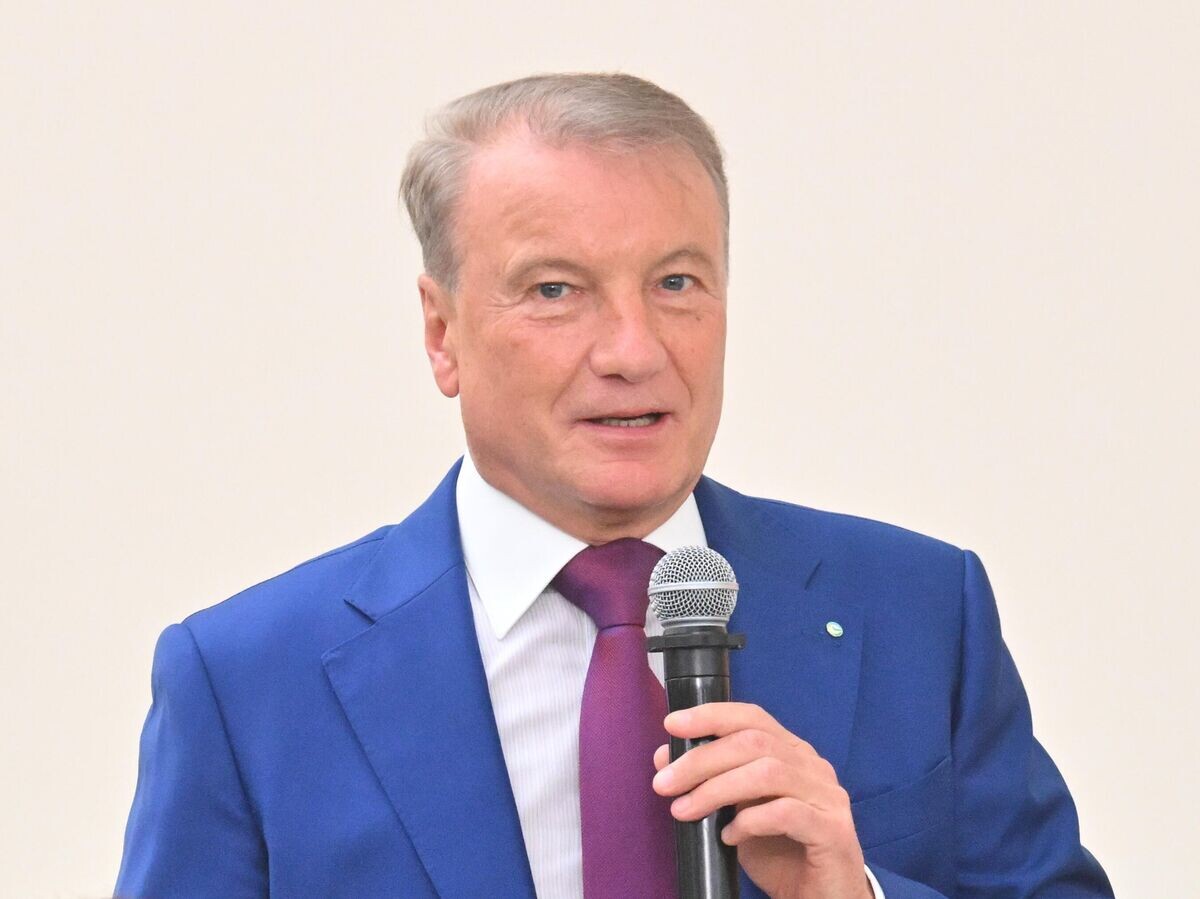    Председатель Правления ПАО Сбербанк Герман Греф | © РИА Новости / Илья Питалев