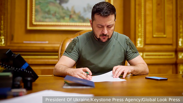     Фото: President Of Ukraine/Keystone Press Agency/Global Look Press   
 Текст: Рафаэль Фахрутдинов