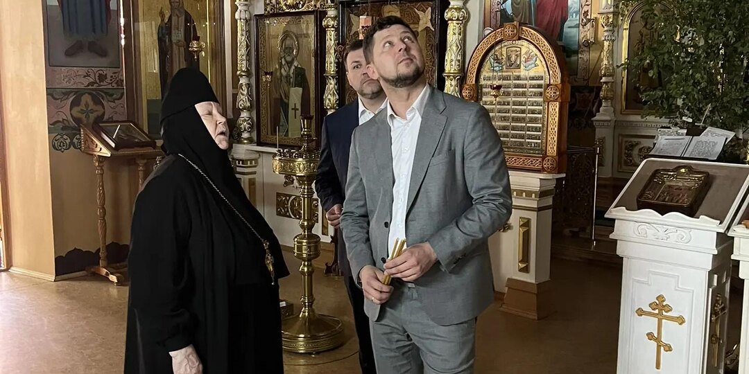 Мироненко посетил Свято‑Тихвинский Богородицкий женский монастырь в Бузулуке