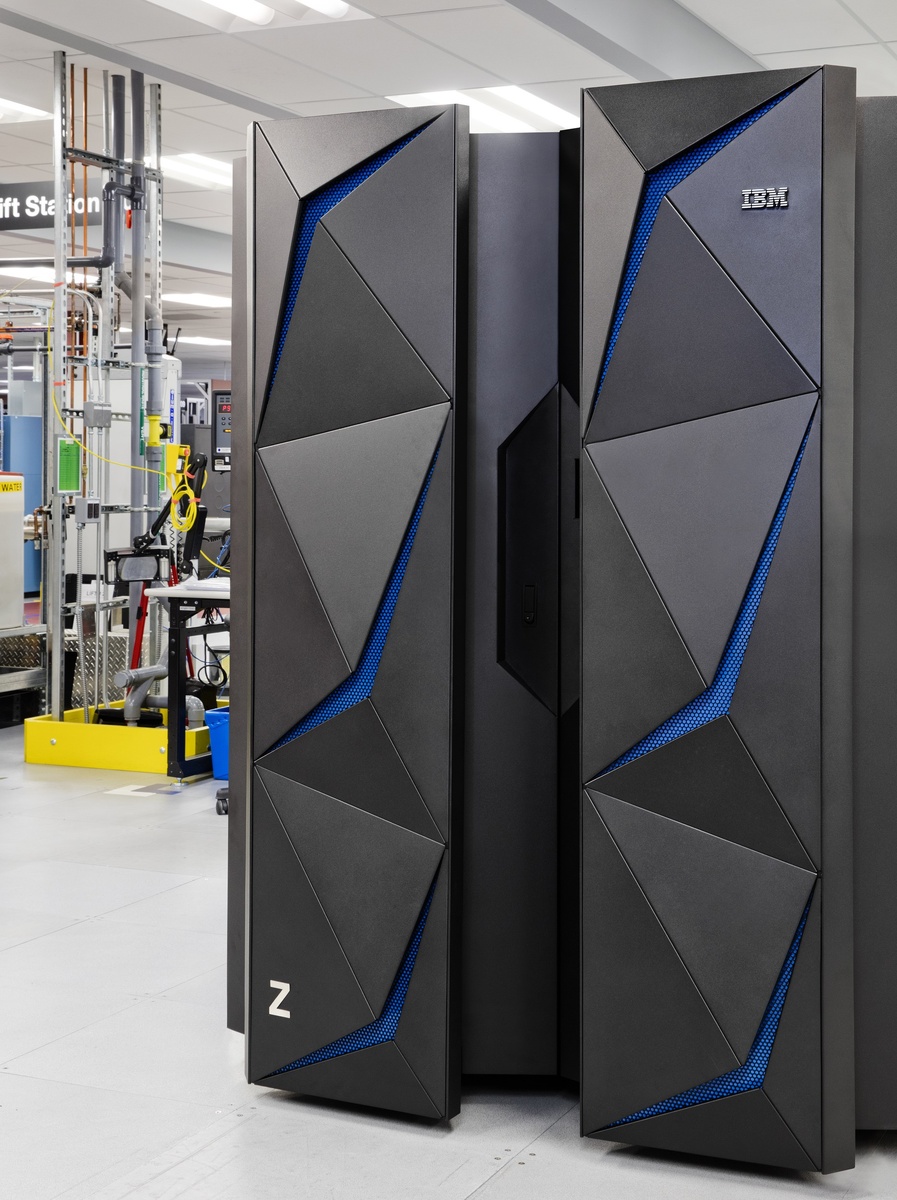 Мейнфреймы IBM Z. Изображение: commons.wikimedia.org