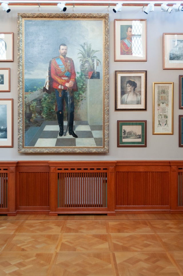 «Портрет императрицы Александры Фёдоровны» в Шпалерном зале. Ф. Каульбах. 1903 г.