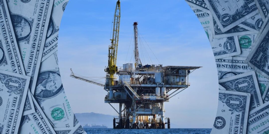 Россия получит ещё 1 трлн рублей от нефти и газа. Пойдут ли эти деньги людям