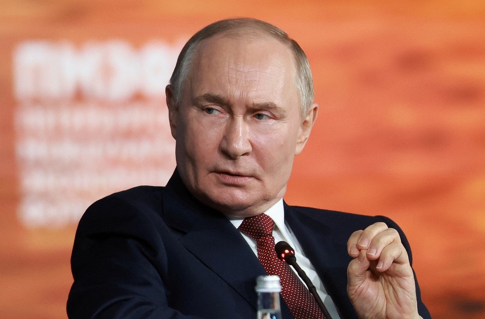    Путин: о возрасте должны думать все, главное - не возраст REUTERS