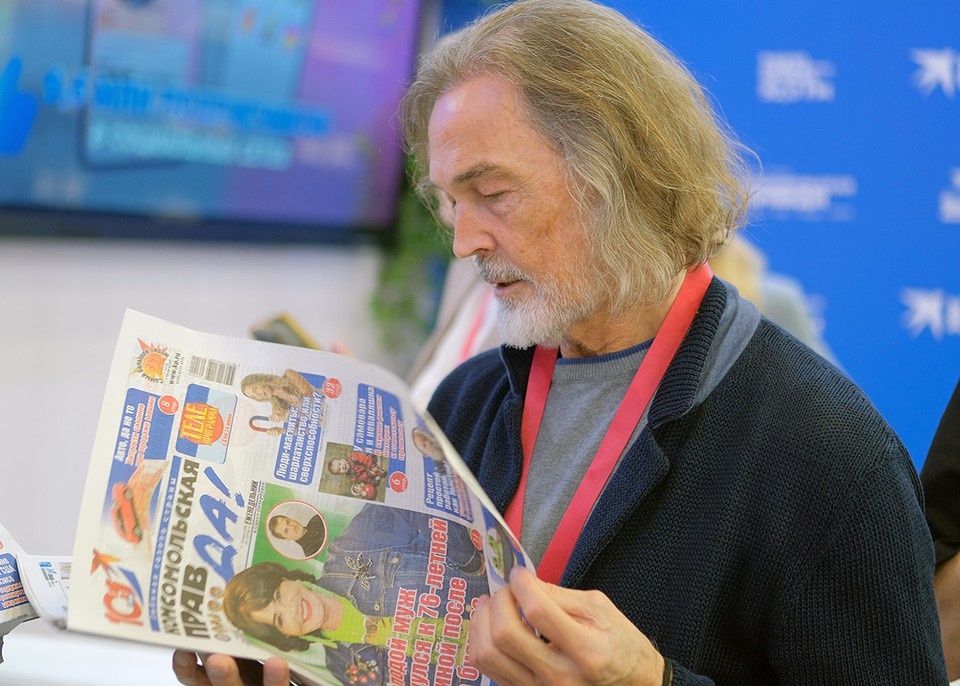    «Комсомолка» и Никас Сафронов - большие друзья. Алексей ПОСНИКОВ