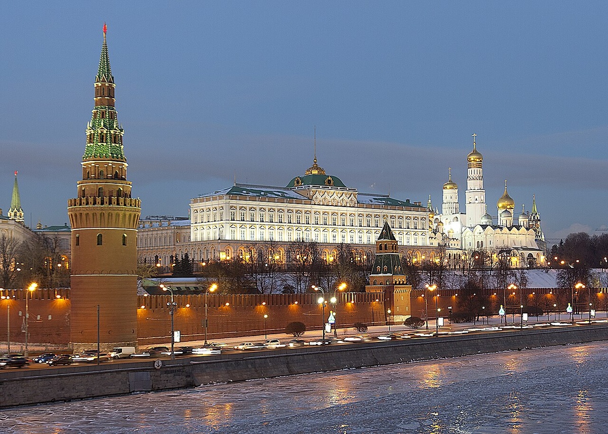 Изображение взято с сайта: https://ru.wikiquote.org/wiki/Россия