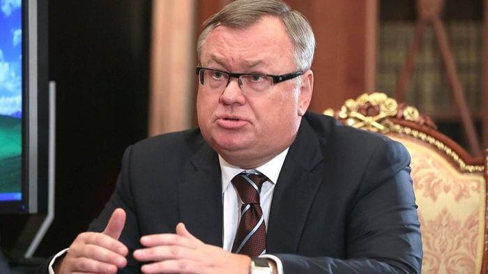 Андрей Костин. Обложка © Wikipedia / Kremlin.ru
