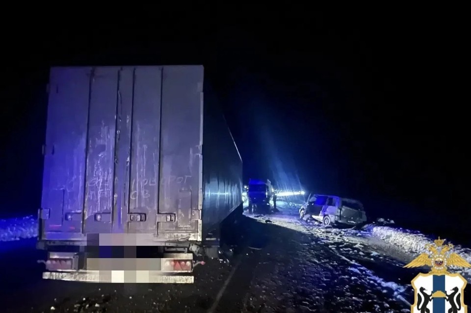    Пять пассажиров погибли в аварии. Фото: ГУ МВД России по Новосибирской области