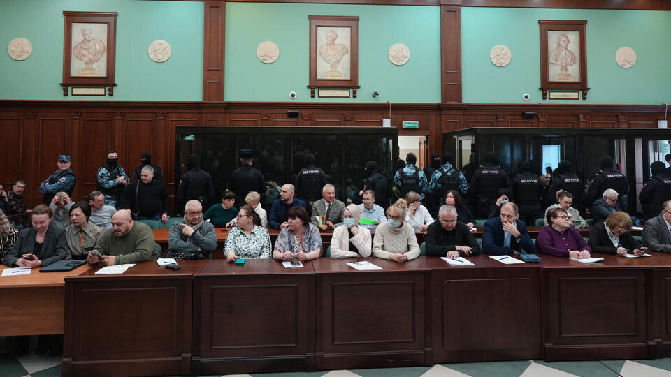     Осужденных на пожизненное террористов из "Крокуса" распределили в разные колонии ИЗВЕСТИЯ/Эдуард Корниенко