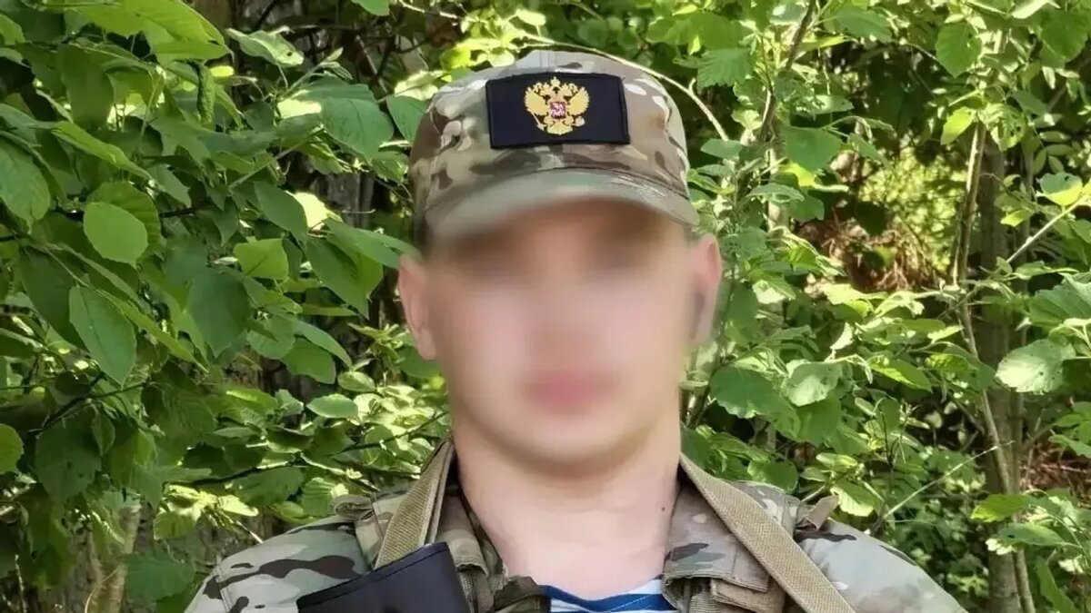      "БПЛА операторы булып хезмәт итәм!"