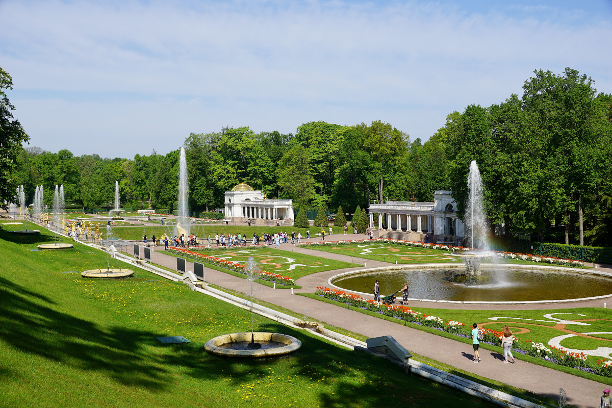 Петергоф. Нижний парк. Фото автора.