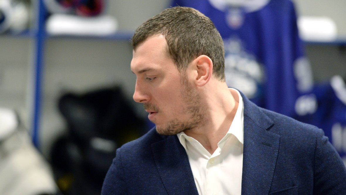    Игорь Григоренко.Владимир Беззубов и Юрий Кузьмин, photo.khl.ru