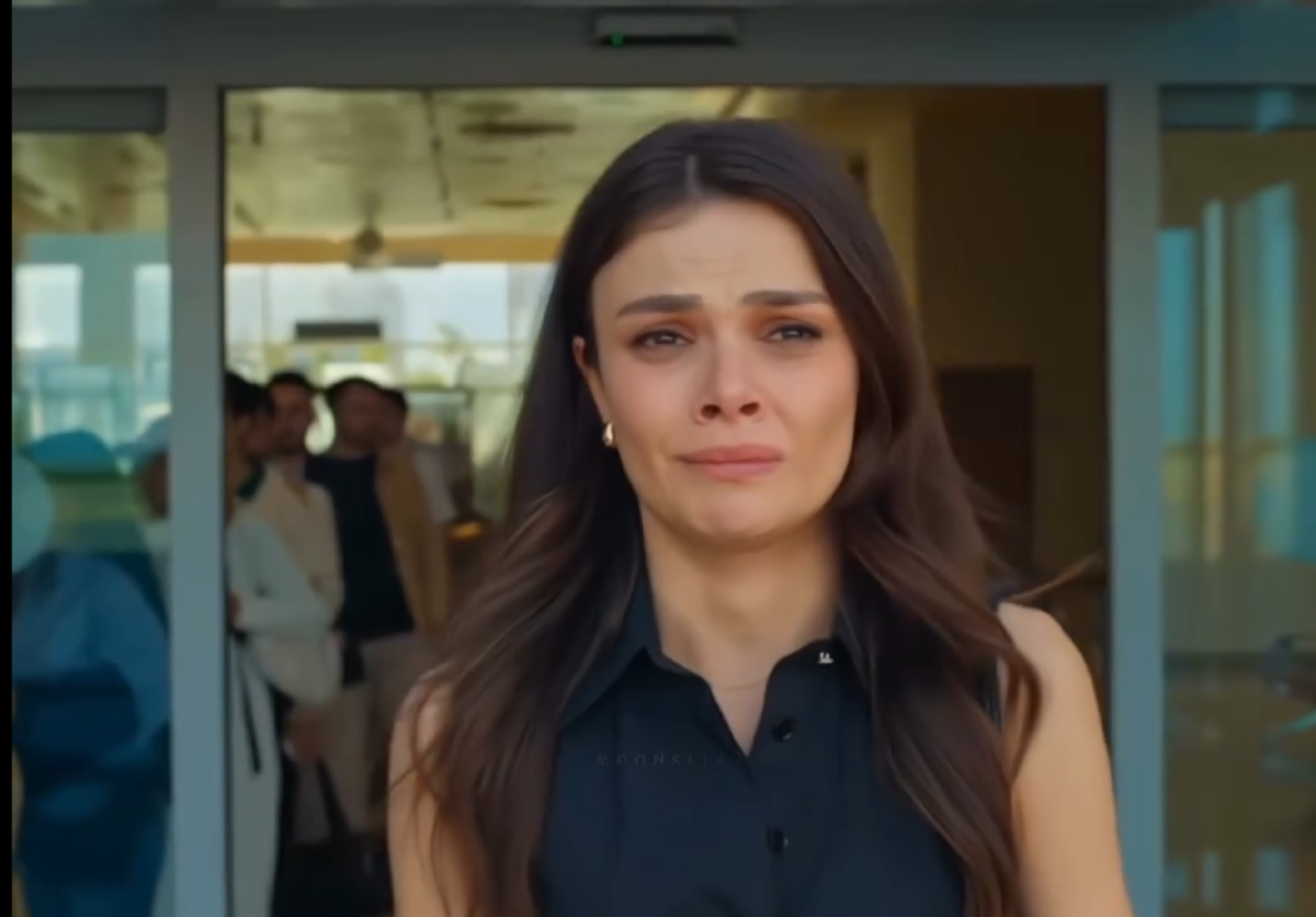 Стоп кадр из сериала «Далёкий город»