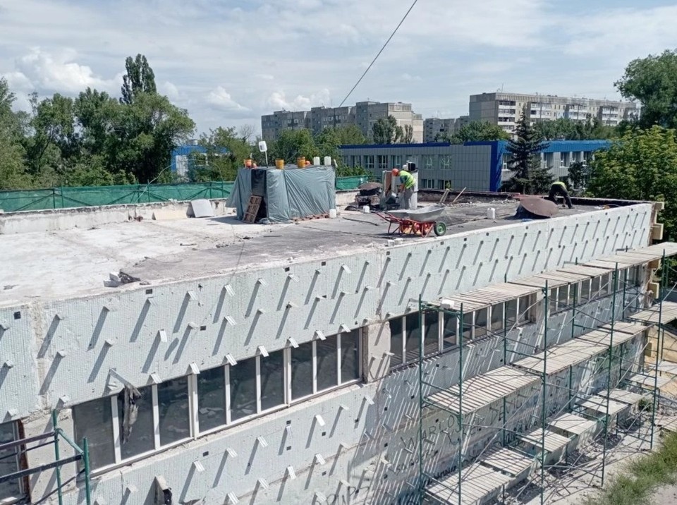    В школе продолжается ремонт